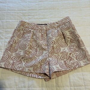 Victoria Beckham High Waist Patern Shorts - Cream and Pink